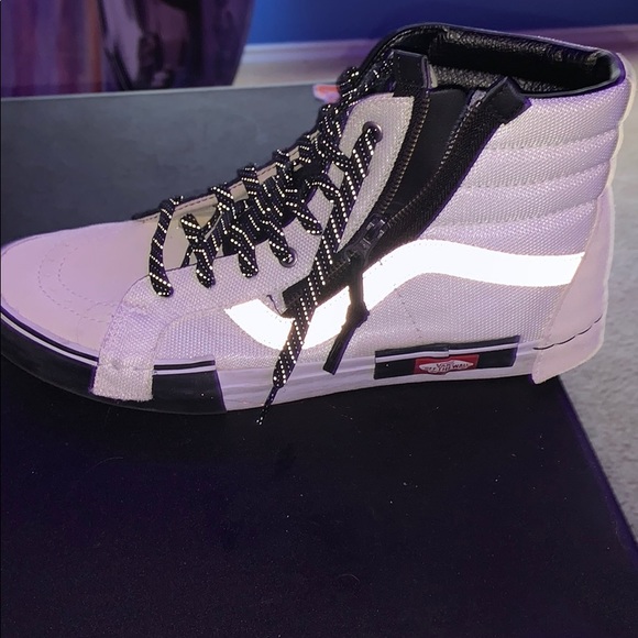 High top reflective Vans- size 11 - Picture 3 of 5